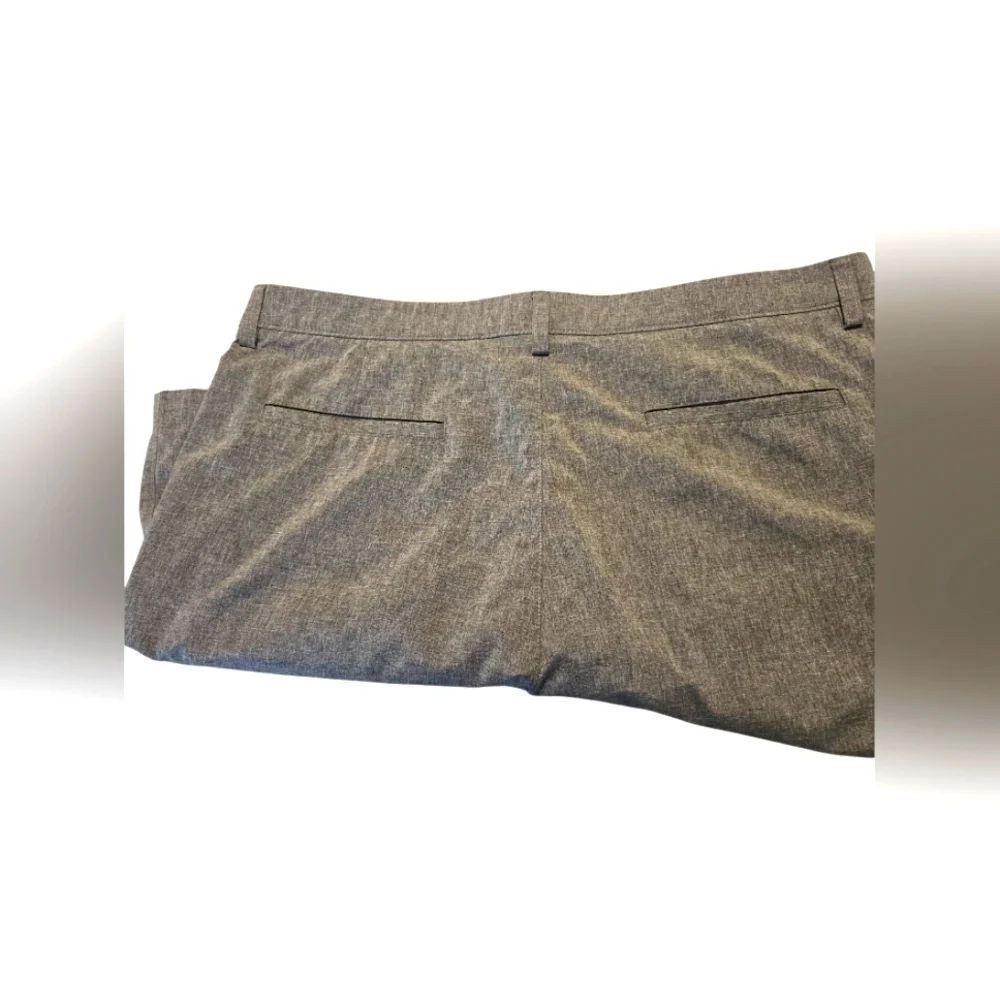 PGA Tour Men's Charcoal Flat Front Shorts 9 In Inseam Size 38